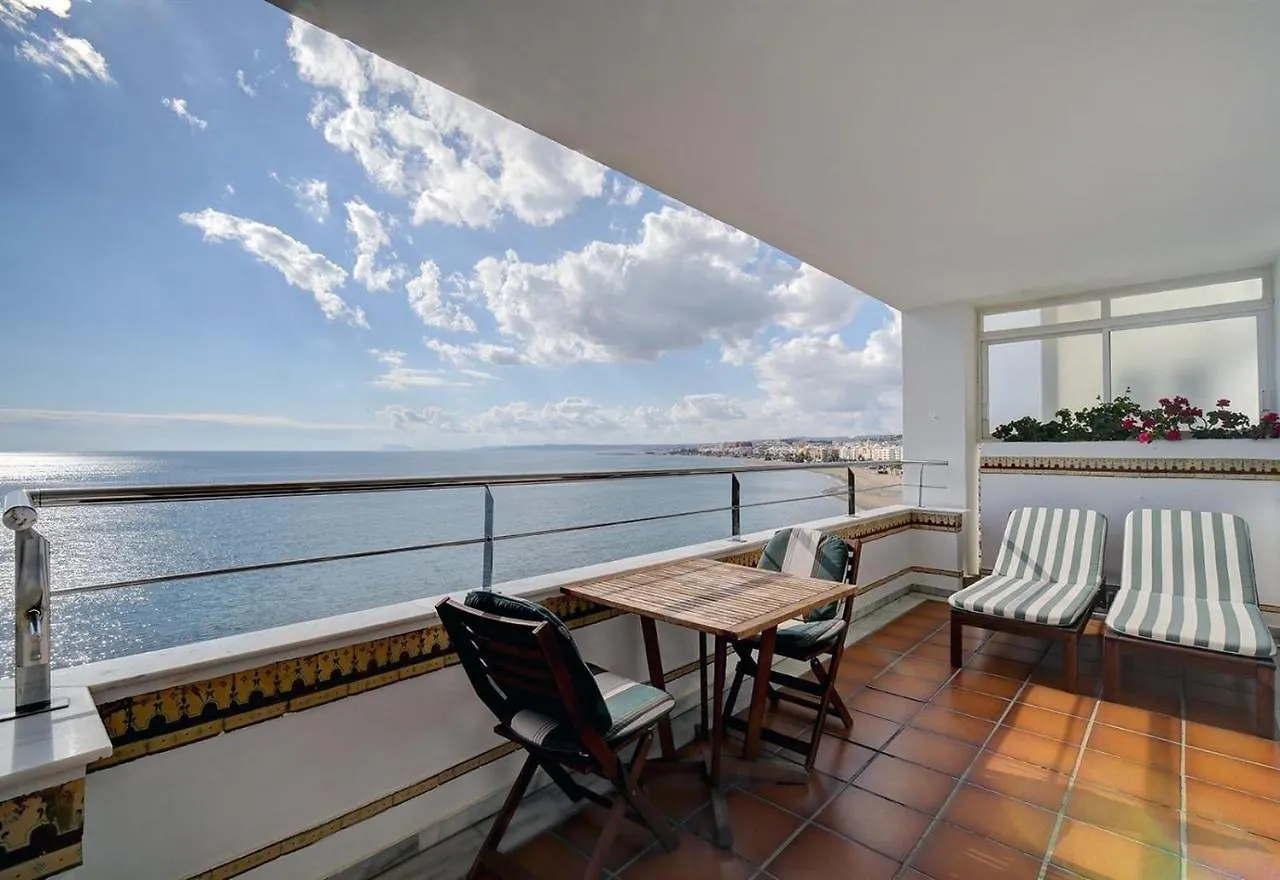 Apartment Boulevard 302 에스테포나