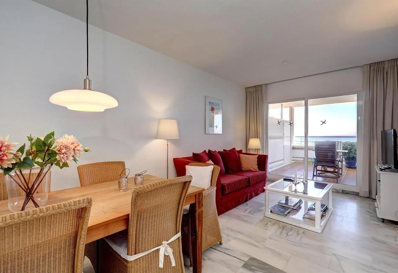 Apartment Boulevard 302 에스테포나 0*,