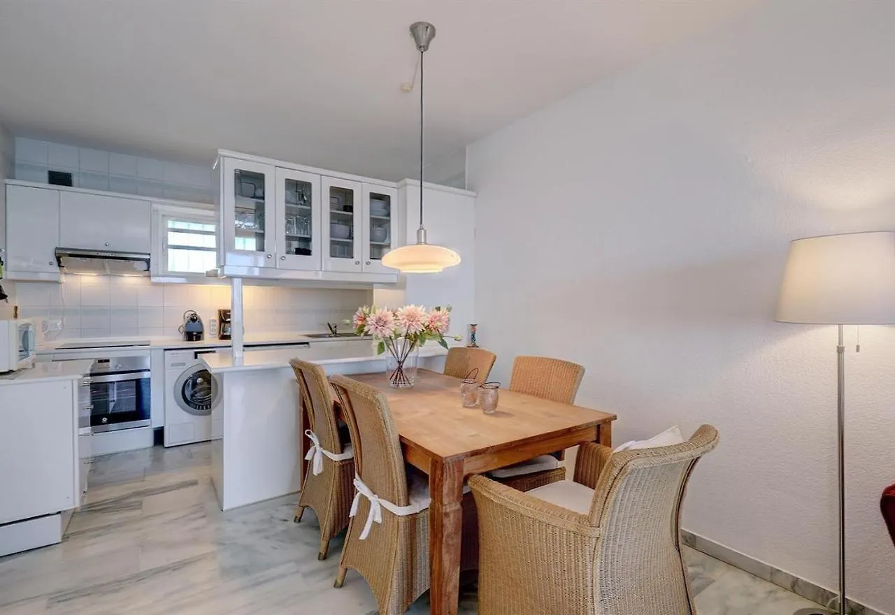 Apartment Boulevard 302 에스테포나